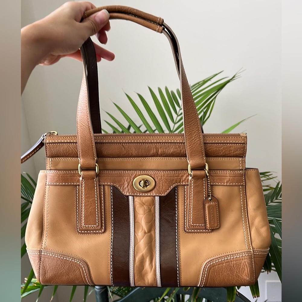 Coach Vintage Leather Hampton Shoulder Bag EUC